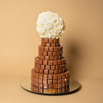 برج الشوكولاتة بلومنق